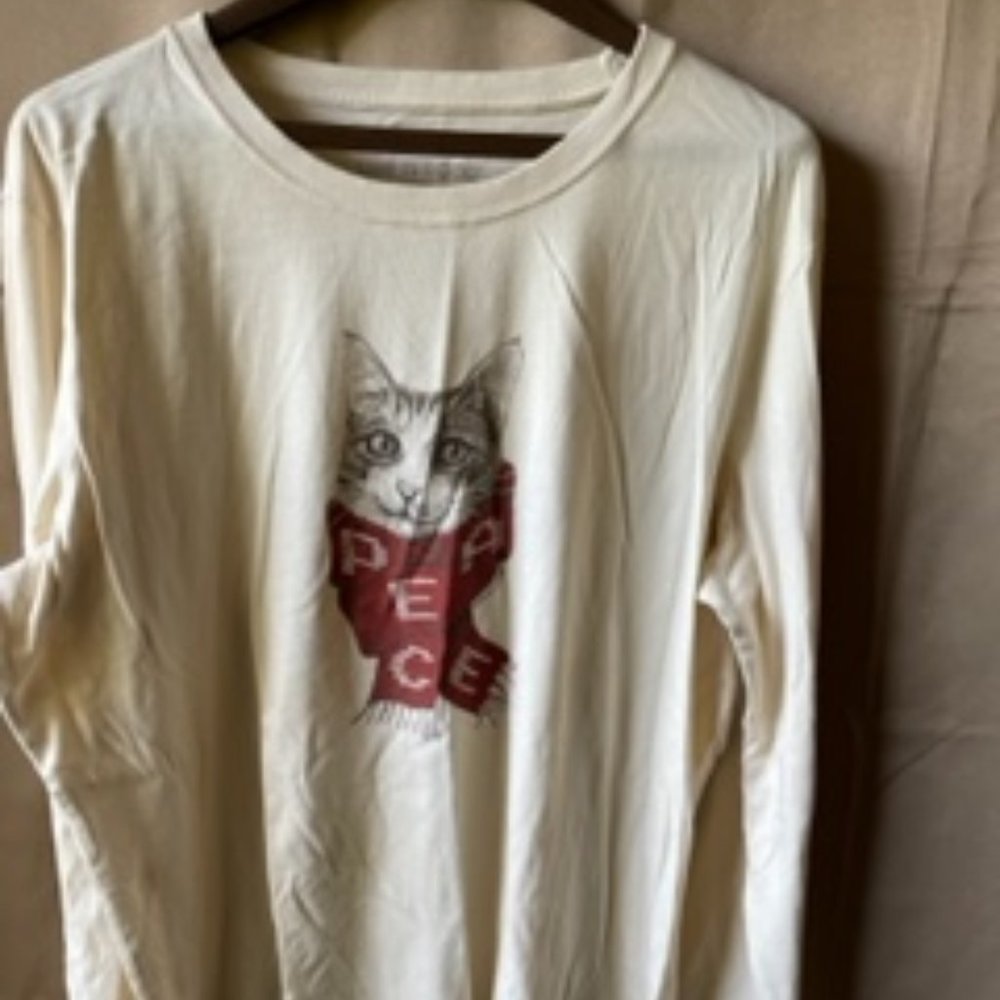 Life is Good Cat with Peace Scarf XXL Crusher Tee